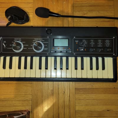 Korg microKORG XL+ 37-Key Synthesizer/Vocoder 2012 - 2019 - Black