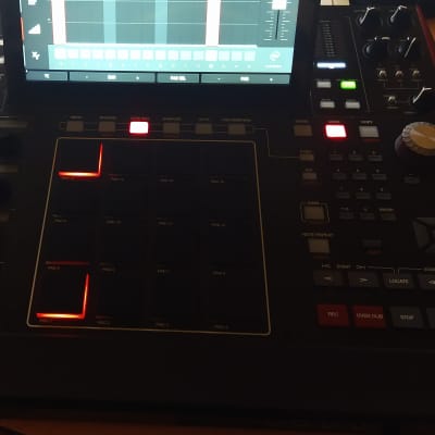 Akai Professional MPC X Standalone Sampler/Sequencer image 4