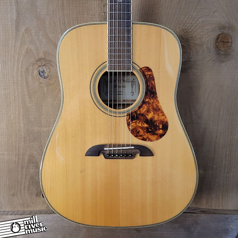 Alvarez MD60EBG Acoustic Guitar Used