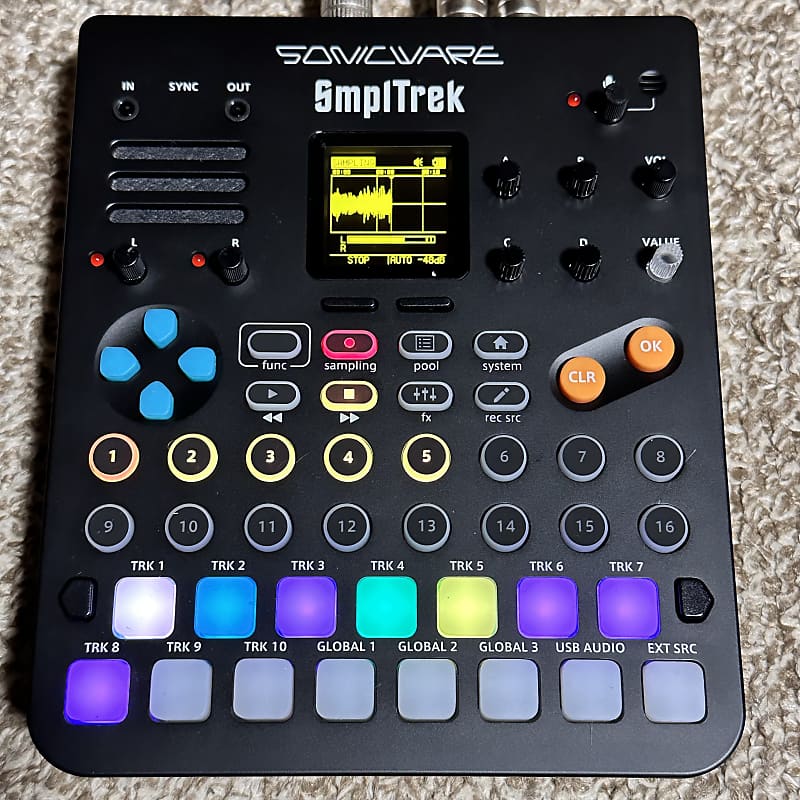 Sonicware SmplTrek Portable Production Sampler