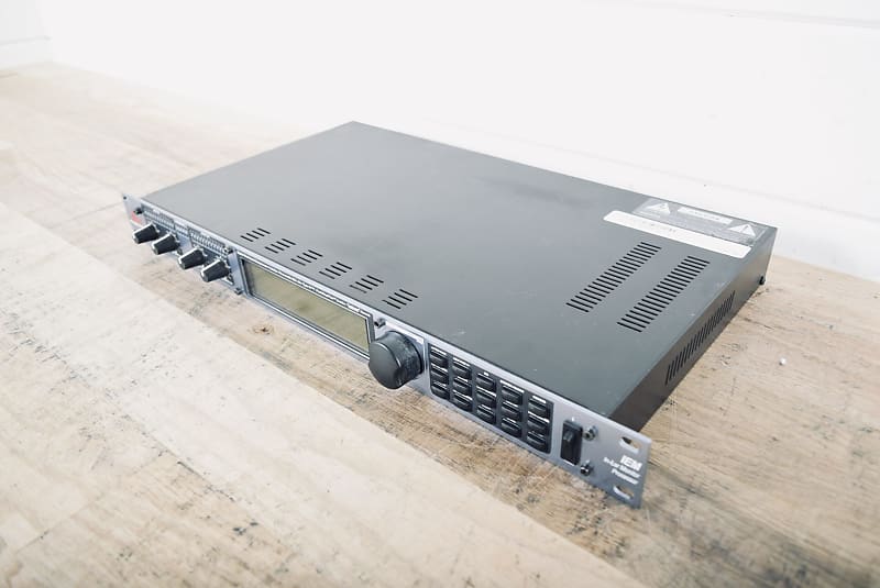 dbx IEM In Ear Monitor Processor (church owned) CG00D3K Reverb