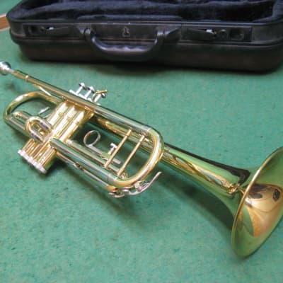 Accent TR512L Trumpet - Reconditioned - Solid Case and Accent 5C Mouthpiece for sale
