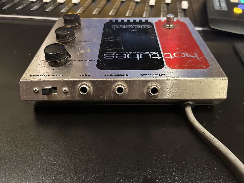 Electro-Harmonix Hot Tubes | Reverb Canada
