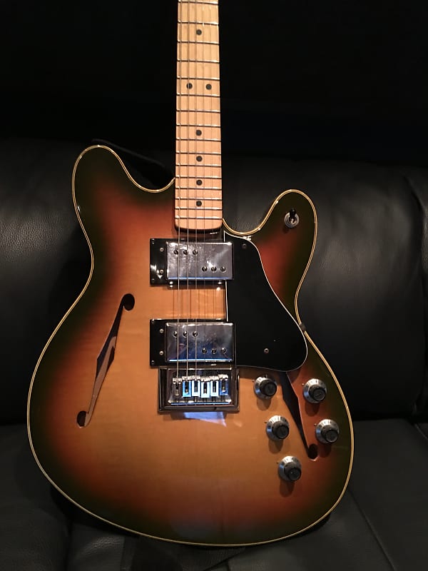 Fender store starcaster 1976