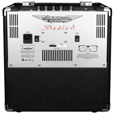 Ashdown STUDIO 8 Super Lightweight Bass Combo Amplifier, 30-Watt 1x8" image 4