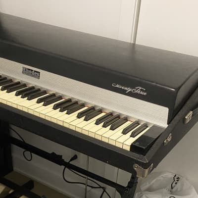 Fender Rhodes Mark I Stage 73-Key Electric Piano 1976 - Black Rounded Top image 1