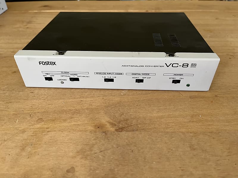 DTM・DAW FOSTEX ADAT/ANALOG CONVERTER VC-8 User reviews: Fostex VC-8 - Audiofanzine