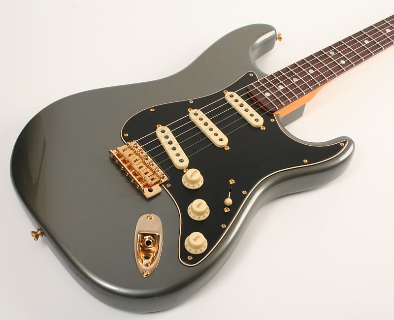 Fender Custom Shop Limited Edition 1965 Dual-Mag Stratocaster® Journeyman Relic® with Closet Classic Hardware, Rosewood Fingerboard, Faded Aged Charcoal Frost Metallic CZ570847 image 1