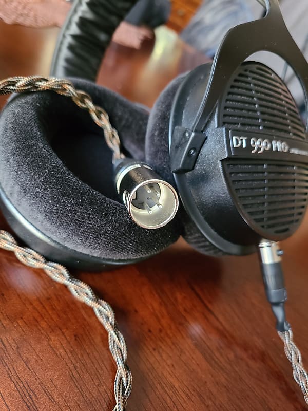 Beyerdynamic DT990 PRO LIMITED EDITION Balanced XLR Reverb