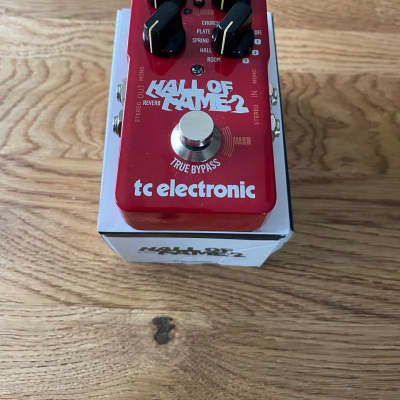 TC Electronic Hall of Fame 2 Reverb (2017 - Present - Red) Excellent for sale