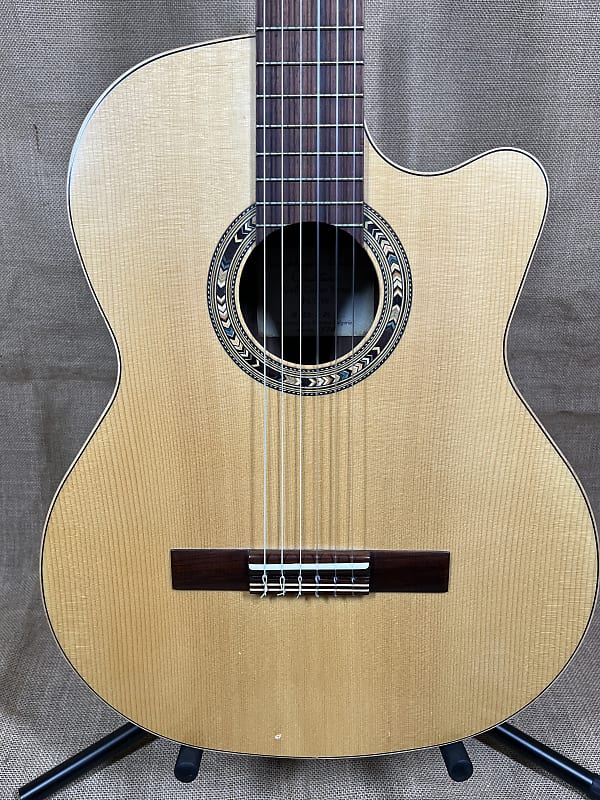 Orpheus Valley Guitars F65SW Classical 2008