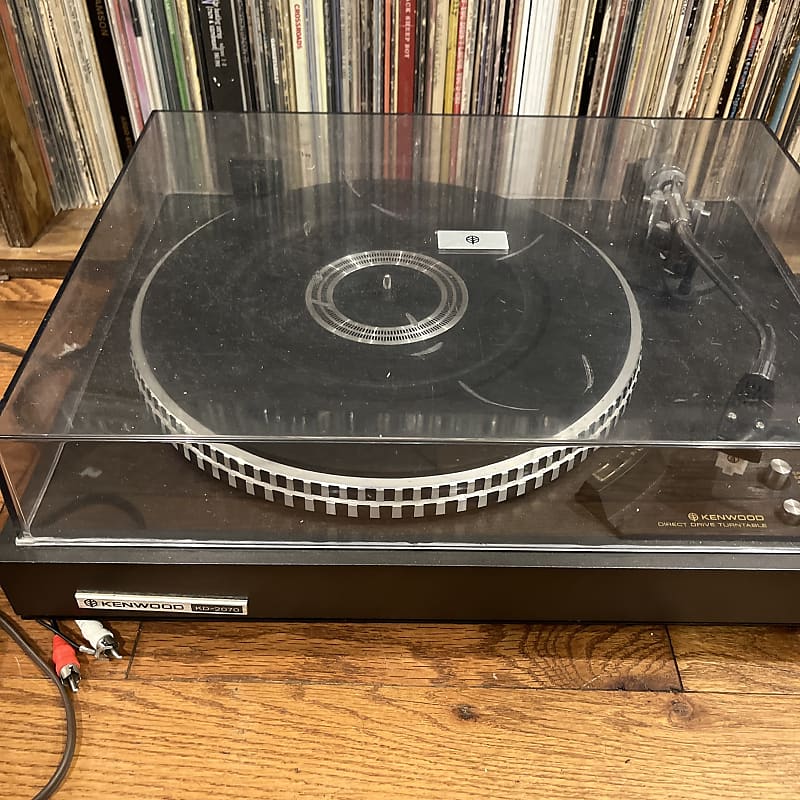 Kenwood KD-2070 Vintage Direct Drive Turntable In Excellent Serviced Condition  			
