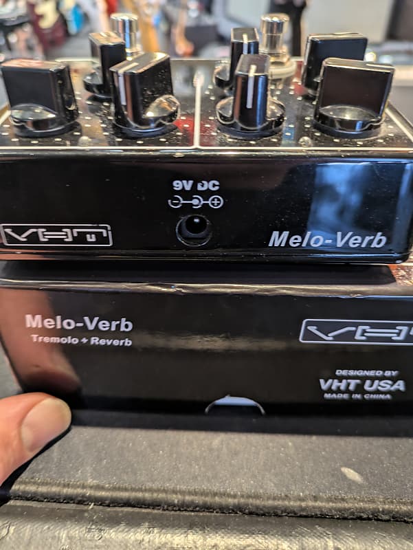 ギター VHT Melo-Verb Tremolo+Reverb Pedal VHT AV-MV1 Melo-Verb Tremolo and Reverb Pedal | Reverb