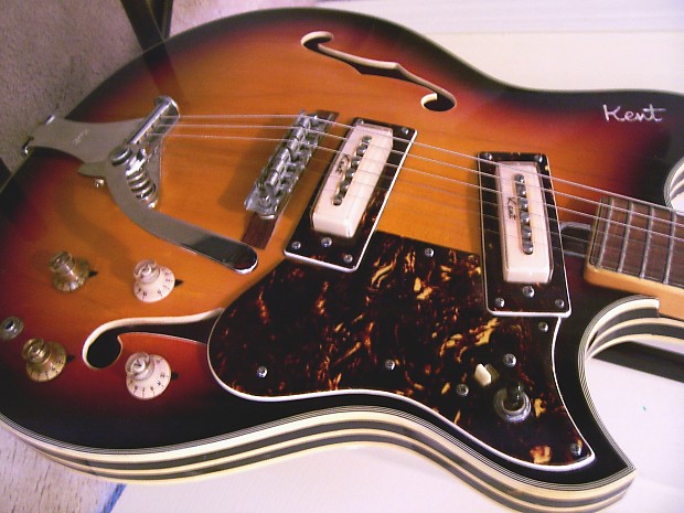 1960s Kent Model 820 Vintage Electric Guitar