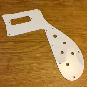 Allparts Pickguard for Rickenbacker 4001 Bass 1-ply (1973 or earlier)