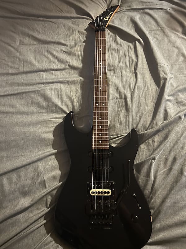 ギター Charvel by Jackson DK-065 SSH 1990 Charvel by Jackson DK-065-SSH Model 3 Superstrat Shell