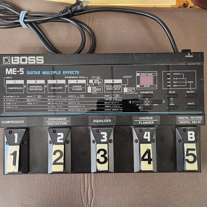 Boss ME-5