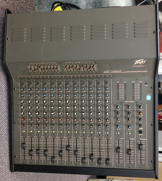 Peavey XR1200C 12 Channel Powered Mixing Board Reverb