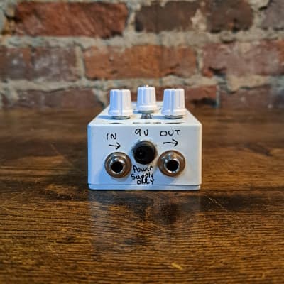 Faecain Pedals Awful Waffle OverDrive Pedal *USED* (2020s - White) image 6