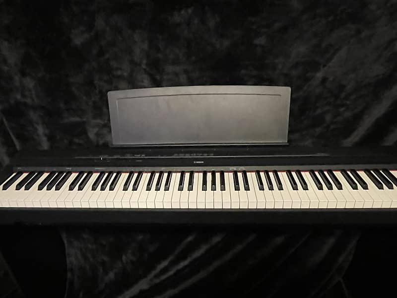Yamaha P-115B Digital Piano 2010s - Black image 1