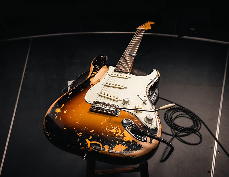 Fender Mike McCready Stratocaster - 3-Color Sunburst - Pre Order