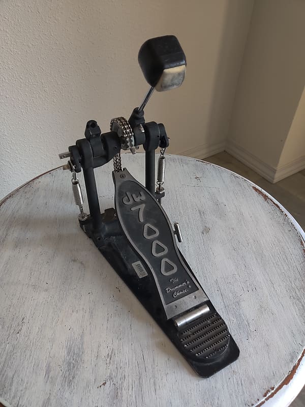 DW 7000 Single Pedal 7002 (Free Shipping)