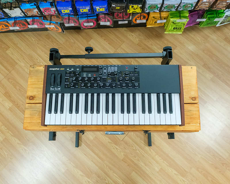 Dave Smith Instruments Mopho SE 42-Key Monophonic Synthesizer | Reverb