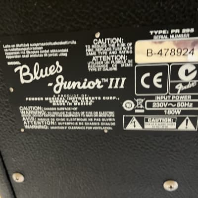 Fender Blues Junior III 15-Watt 1x12" Guitar Combo power attenuator wired image 3