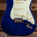 Fender Deluxe Stratocaster®,  Maple Fingerboard,  Sapphire Blue Transparent