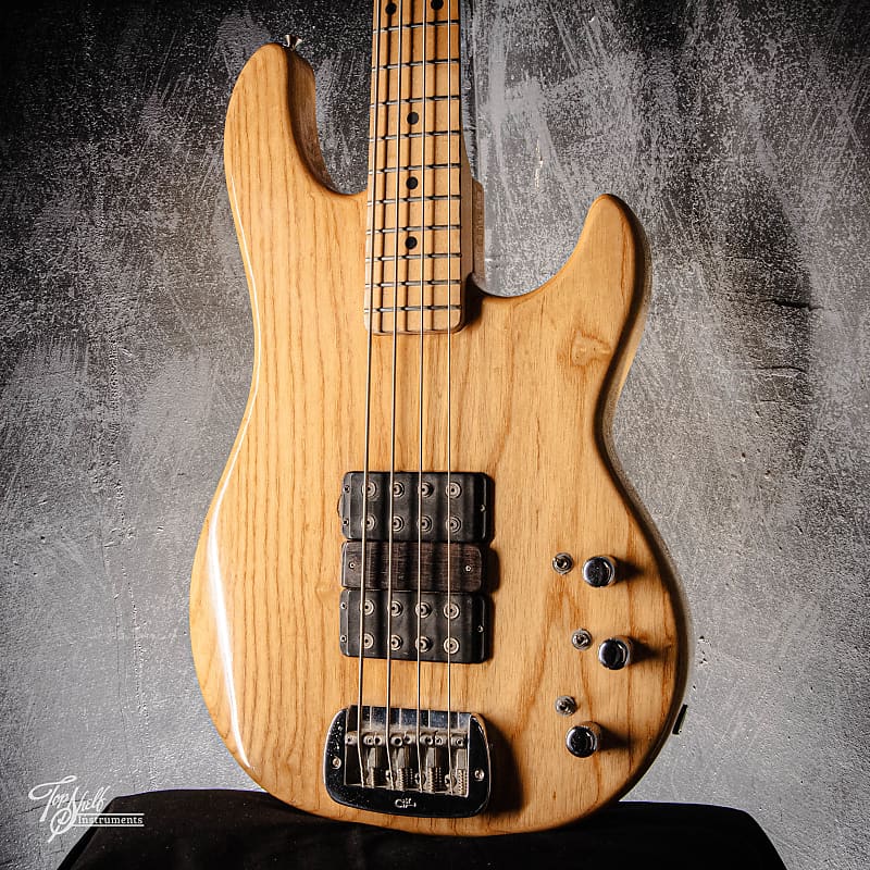 G&L Tribute L-2000 Natural ベース G&L Tribute L-2000 Bass Guitar - Natural | Sweetwater
