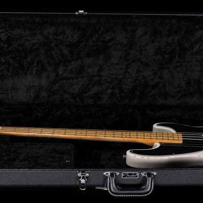 Fender Mike Dirnt Road Worn Precision Bass White Blonde Bass Guitar-MX21545862-10.17 lbs image 7