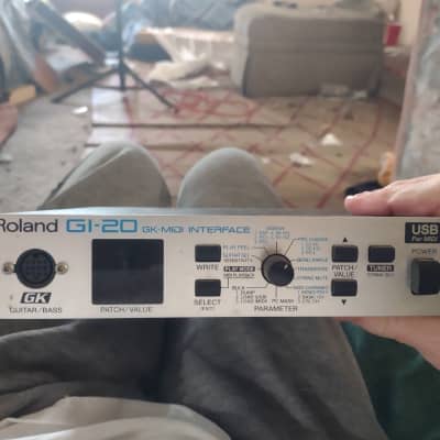 Roland GI-20 Midi Interface 2000's - Silver Black