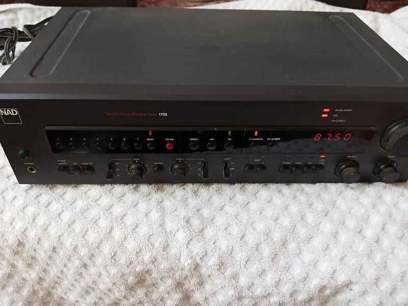 NAD 1700 preamplifier in excellent condition 1980's image 1