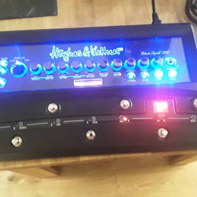 Hughes & Kettner Black Spirit 200 Floor 4-Channel 200-Watt Solid State  Pedalboard Guitar Amp