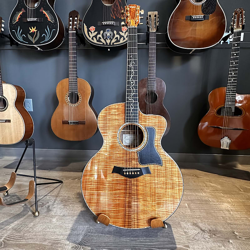 Taylor Custom GA - Master Hawaiian Koa - Eddie's Guitars