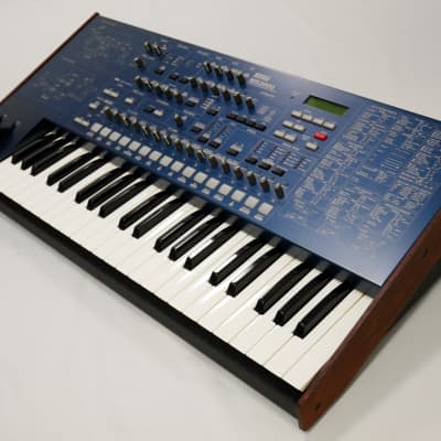 KORG MS2000