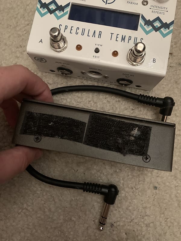 GFI System Specular Tempus w/ triple switch and TRS cable