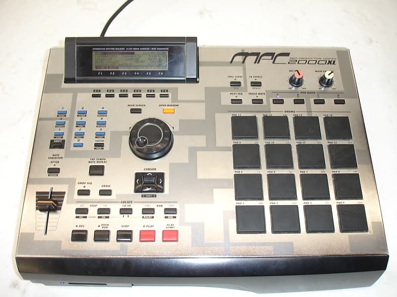 Akai MPC 2000XL SE 3 (SE-3) Limited Edition Music Production Center w/  CompactFlash