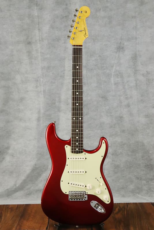 ギター Fender American Vintage 62 Thin Lacquer American Vintage '62 Stratocaster Thin Skin Lacquer - FUZZFACED