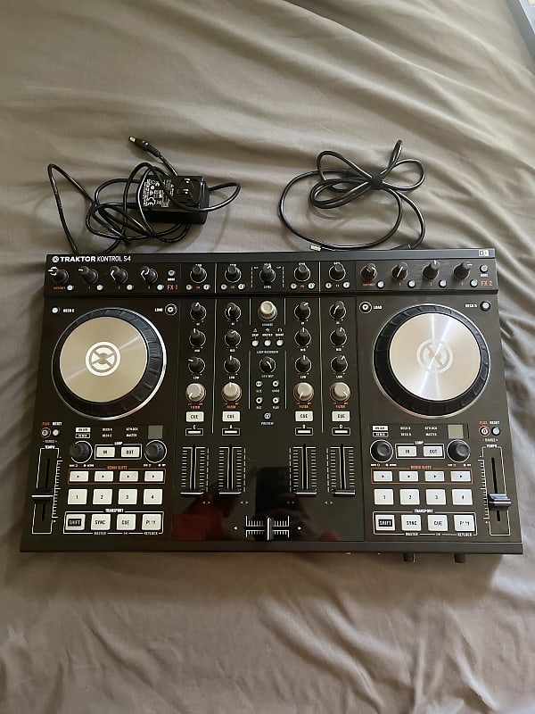 Native Instruments Traktor Kontrol S4 MK2 | Reverb