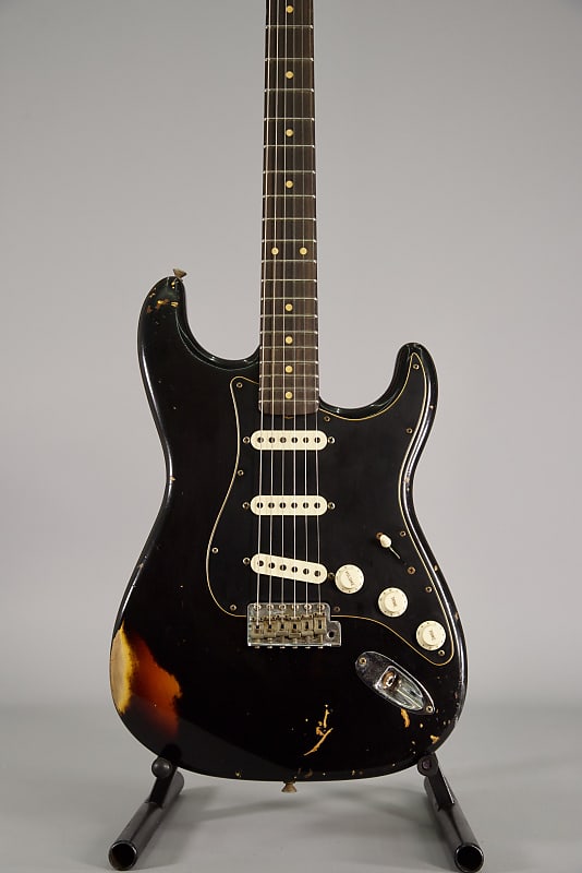 Fender stratocaster Limited Dual Mag II  2020 Relic Aged Black Over 3Color Sunburst image 1