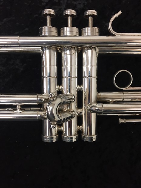 Conn 8B 'Artist' Trumpet - Silver