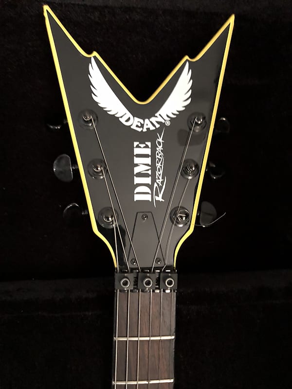DEAN RAZORBACK 黒/黄色 ハードケース付き DEAN RAZORBACK 黒/黄色 ハードケース付き