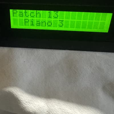 Roland P-330 1988 - Black