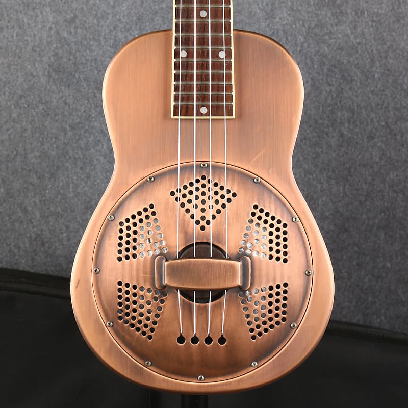Freshman Solid Bell Brass Resonator Ukulele - Case - 2nd | Reverb UK