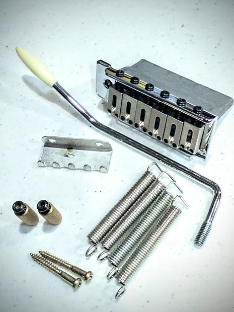 Pivot tremolo best sale