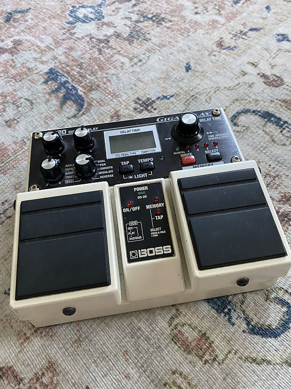 Boss DD-20 Giga Delay