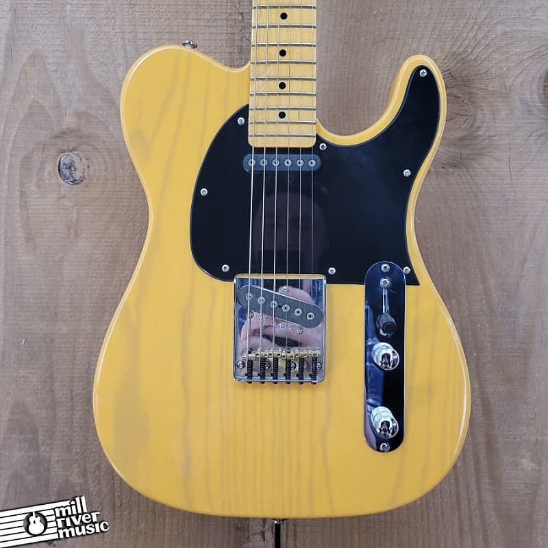 G&L ASAT Classic Tribute Electric Guitar Butterscotch Blonde w/ Gig Bag Used
