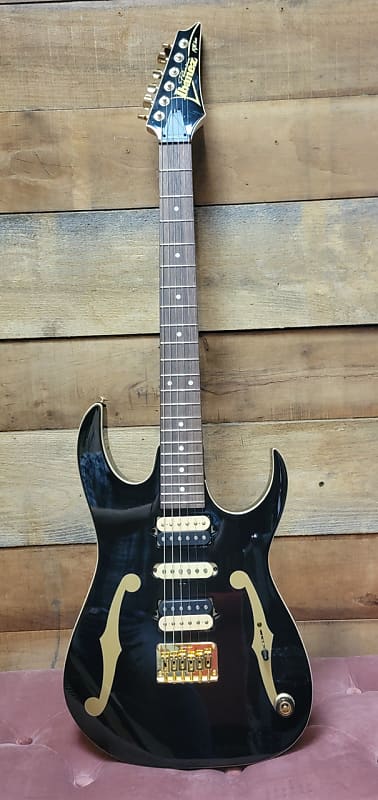 Ibanez Paul Gilbert Signature エレキギター Ibanez Paul Gilbert Signature Electric Guitar | Music & Arts