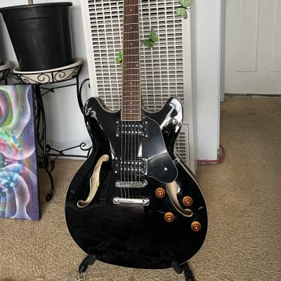 Washburn HB30 Semi-Hollowbody Dual Humbucker Electric Guitar